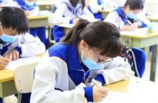 中小学生复课每天锻炼一小时