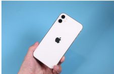 取消刘海 苹果研发折叠屏iPhone 使用康宁超薄玻璃