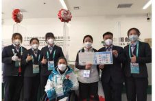 心手相连 有爱无“碍” ——中国邮政圆满完成北京冬残奥会服务保障任务