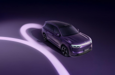问界M8纯电版开启预订：预售价37.8万元起，最高续航705km