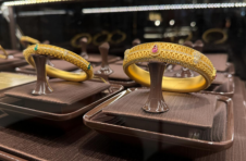 君佩落子国贸：东方新奢重塑佩戴高级感，CBD 地标与文化品牌的双向赋能