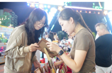 五年蝶变看乐陵·“媒”好民生新画卷丨不只吃喝玩乐！乐陵夜经济兼具消费活力与民生温度